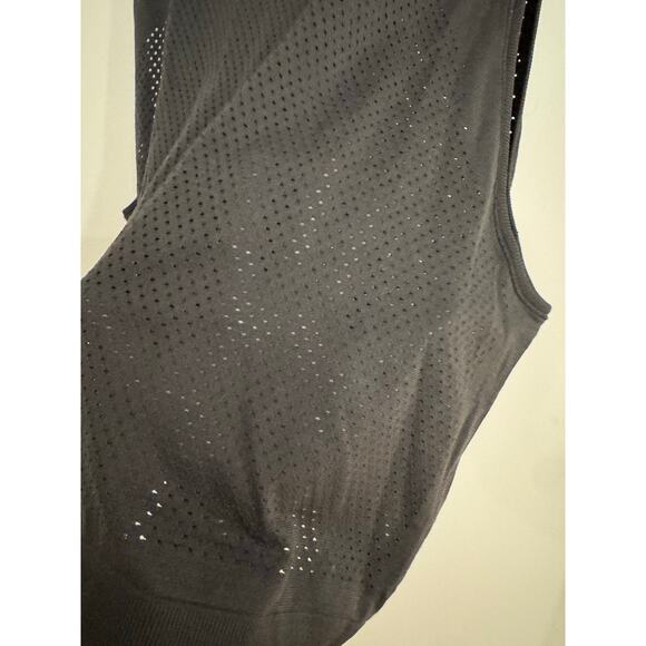 Lululemon Breeze By Muscle Tank – Black – Size Large - Picture 7 of 7